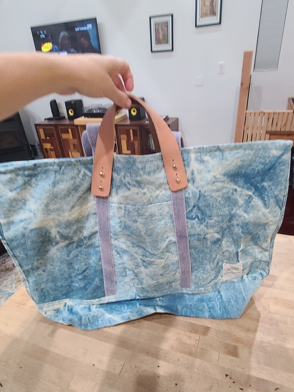 Immodest Cotton Large East West Zippered Tote Acid Wash Denim - Picture 3 of 16